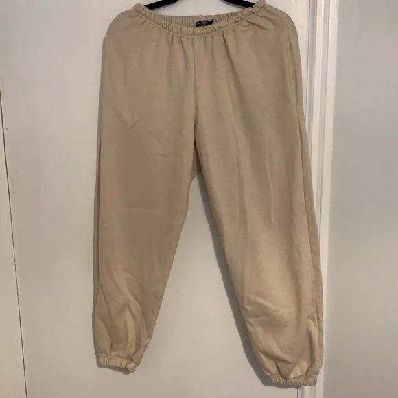 Super Cozy Nastygal sweatpants - Picture 1 of 3